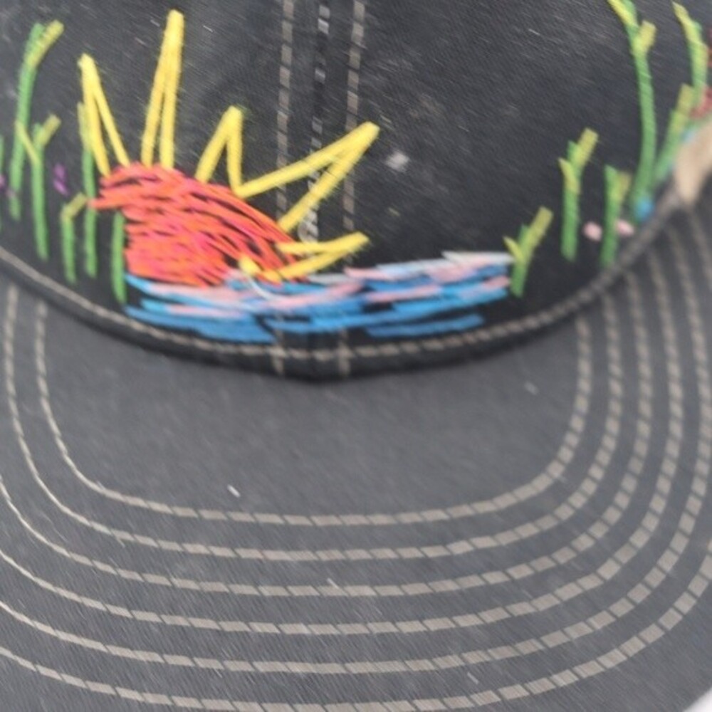 Gregory Vintage Adjustable Hat With Landscape Emb… - image 4